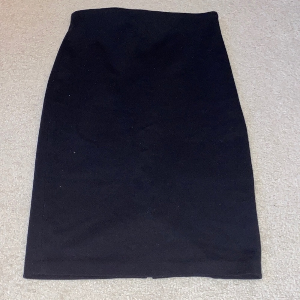Black pencil skirt